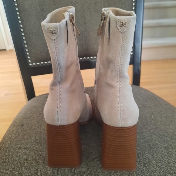 NWOT Sam Edelman Ivette Bootie in Sesame, Size 7 - Picture 3 of 7